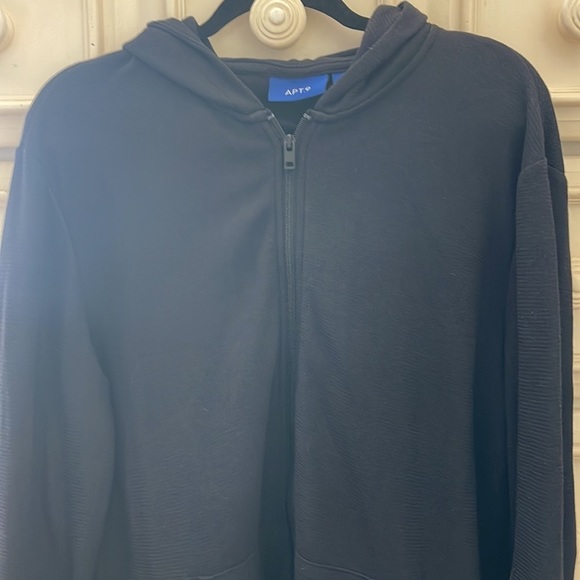 NWOT Men's "Apt 9" Zip Front Jacket. - Picture 2 of 6